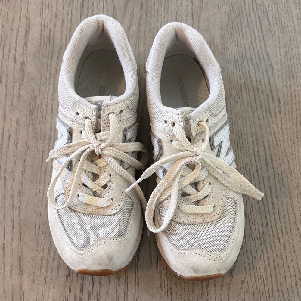 New Balance Women’s Cream and White Lace-Up Sneakers